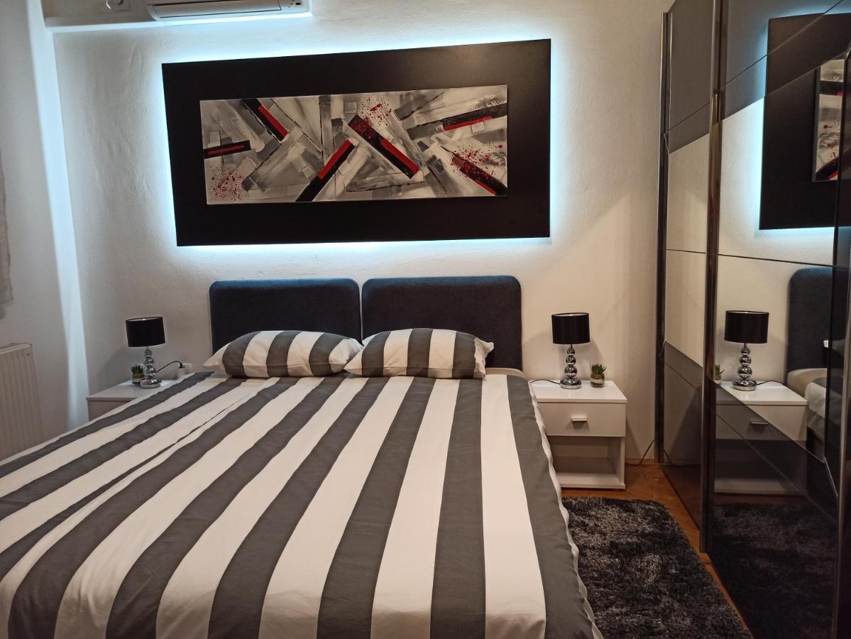 Apartman Aurelius - Private Parking Osijek Exterior photo